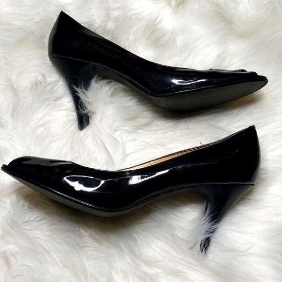Nordstrom BP Peekaboo Black Patent Peep toe - Picture 7 of 10